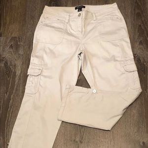 WHBM Light Gray Capri Pants